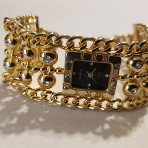 Romax fashionistas watch